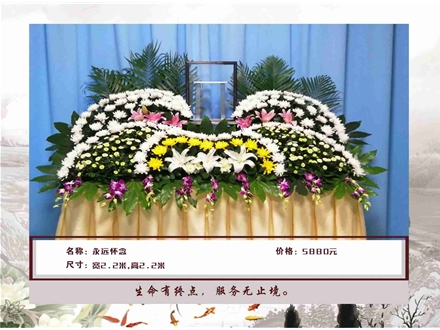 鲜花灵堂
